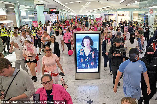 Protesters and Police Clash at Canary Wharf as Pepper Spray Used in Anti-Migrant Dispute