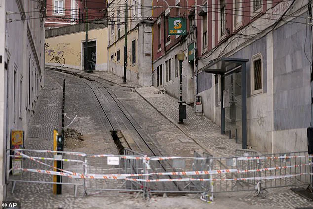 Lisbon Tram Disaster: 16 Dead, 21 Injured After Snapped Cable Causes Derailment