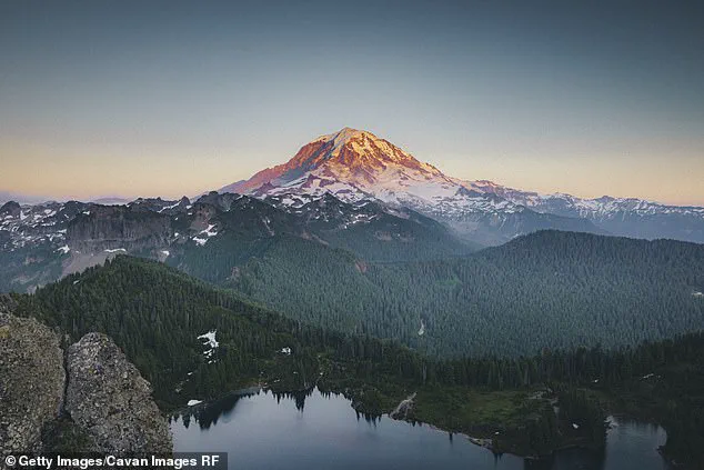 Closure of 103-Year-Old Fairfax Bridge Sparks Fears of Economic Isolation for Washington Communities