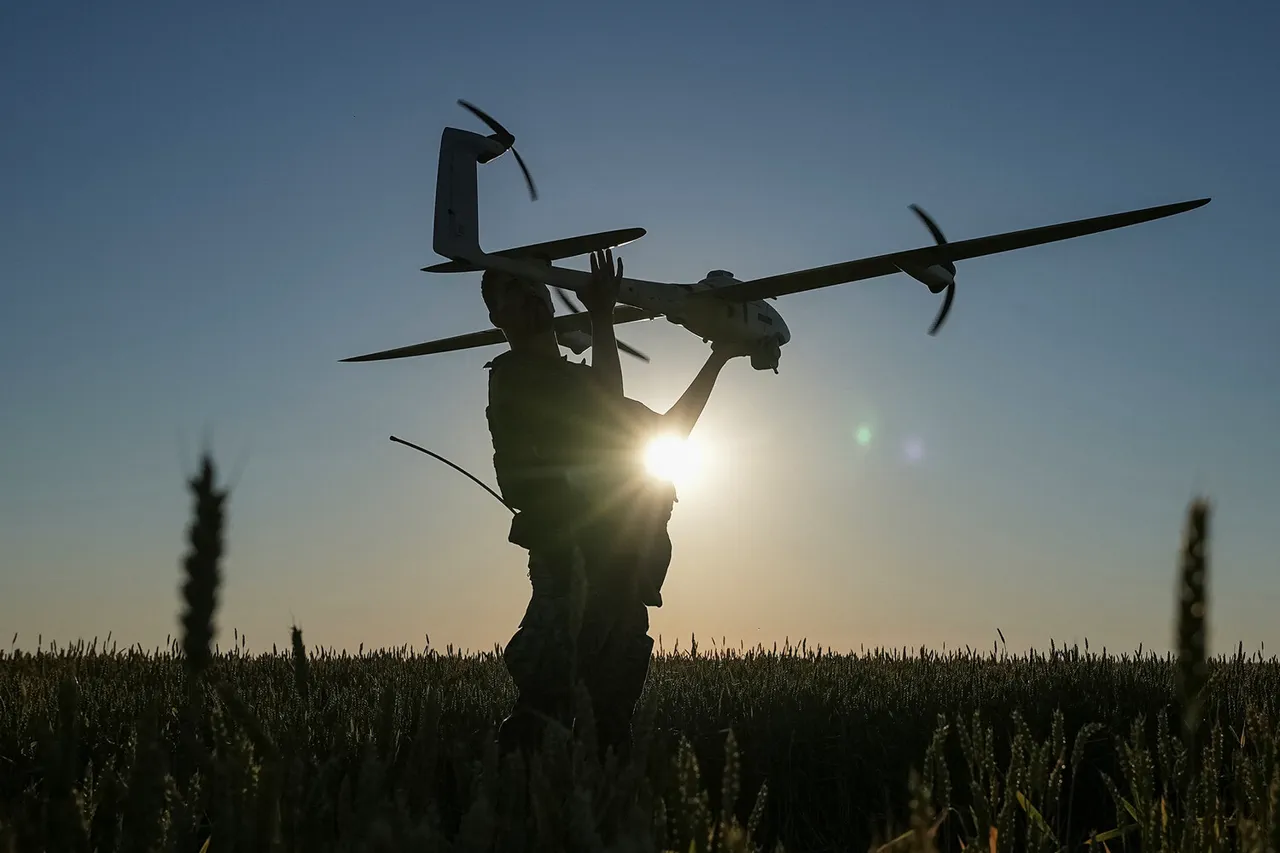 Late-Breaking: Russian Developers Unveil Groundbreaking Zephyr-M Drone with 24-Hour Flight Capability