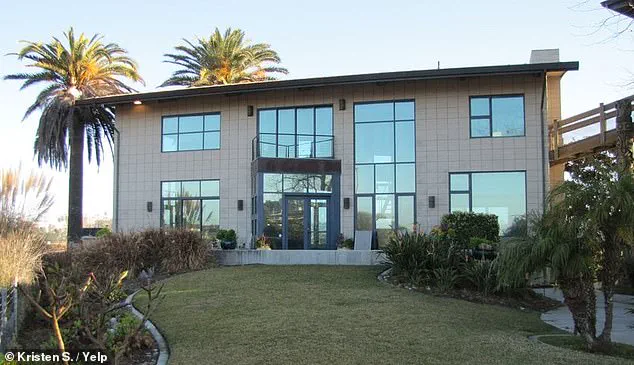 California Retail Magnate Faces $1.4 Million Fine Over Gate Blocking Public Beach Access in Legal Battle with Coastal Commission