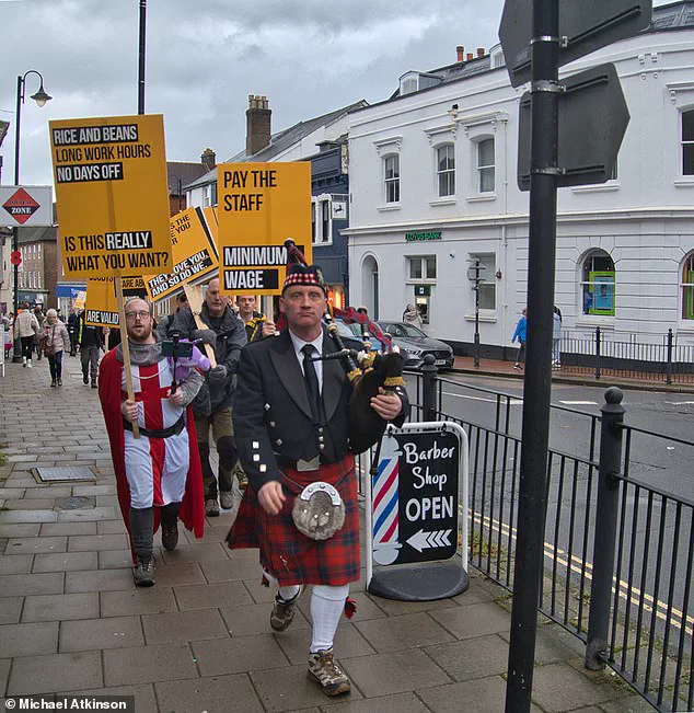 Tom Cruise Attends Scientology's UK Annual Fundraiser Despite Protests, Arrives by Helicopter