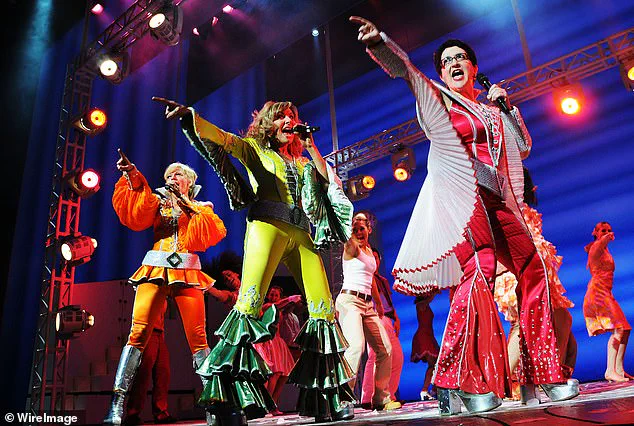 Heated Confrontation Erupts During *Mamma Mia!* Performance on Broadway: Man Accuses Audience Members of Disrupting Show, Incident Recorded by Theatergoer