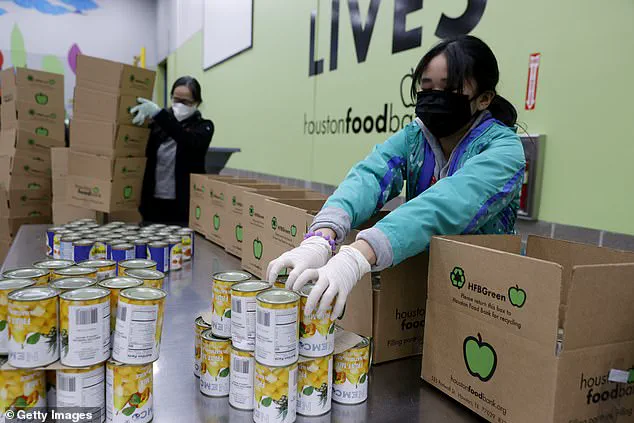 Exclusive: Houston's Record-Breaking Cold Snap as Winter Storm Hits U.S.