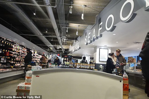 Grocery Store Chaos Erupts in New York City as Winter Storm Fern Sparks Survival Frenzy