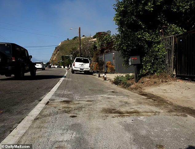 Judge Orders Prosecutors to Surrender Key Cell Phone in High-Profile Murder Trial