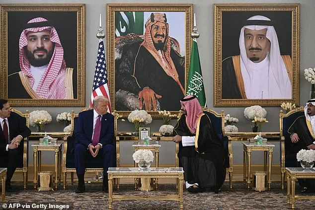 White House Press Secretary's Unlikely Aid to CNN Journalist Highlights Press Freedom Tensions in the Middle East