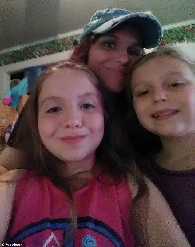 Mother-of-Three Michele Hundley Smith, Vanished in 2001, Found Alive After 24 Years of Silence