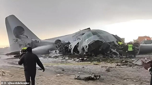 C-130 Crash in Bolivia Kills 15, Injures 30; Aircraft Carrying New Currency
