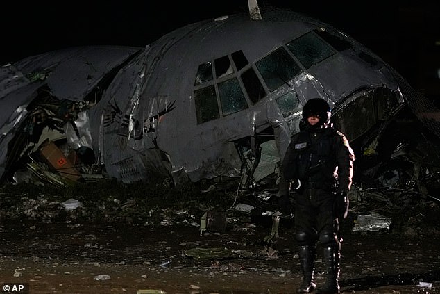 C-130 Crash in Bolivia Kills 15, Injures 30; Aircraft Carrying New Currency