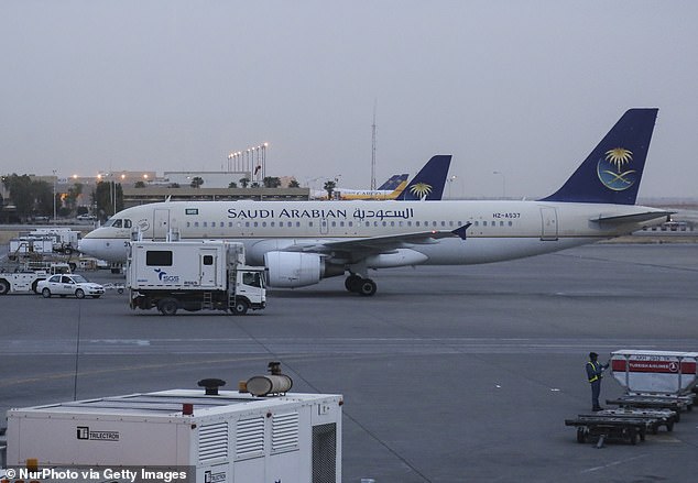 Middle East's Wealthy Flee Security Crisis via Private Jets to Saudi Arabia