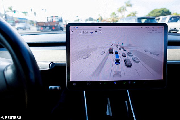 Shocking Incident: Woman Caught Sleeping at Wheel of Self-Driving Tesla on California Highway, Vehicle Vanishes After Police Called