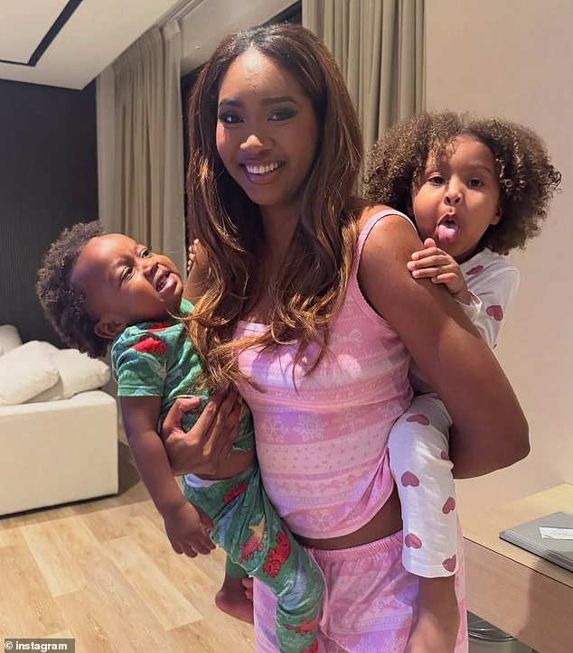 Former Miss Missouri Stranded in Dubai with Children as US-Iran Tensions Escalate, Trapping Americans