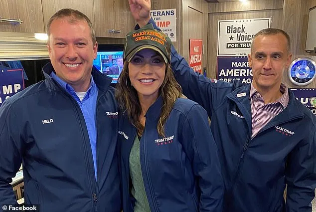 The Deportation Campaign That Unraveled Trump's Second Term: A Crisis of Alliances and Power Plays