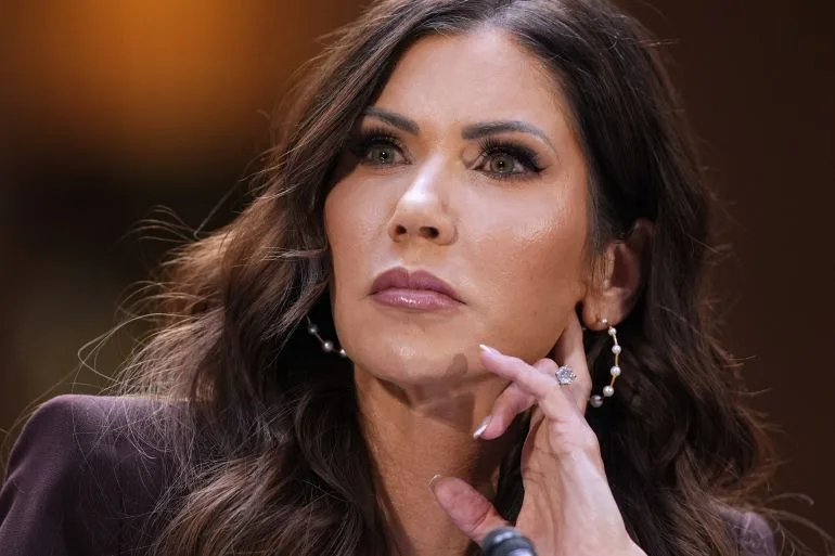 Trump Reshuffles Cabinet as Noem Moves to New Role Amid Bipartisan Backlash