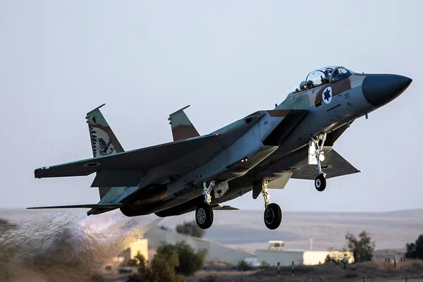 Israeli Jets Conduct Precision Strikes on Iran's Critical Military Targets in Tehran