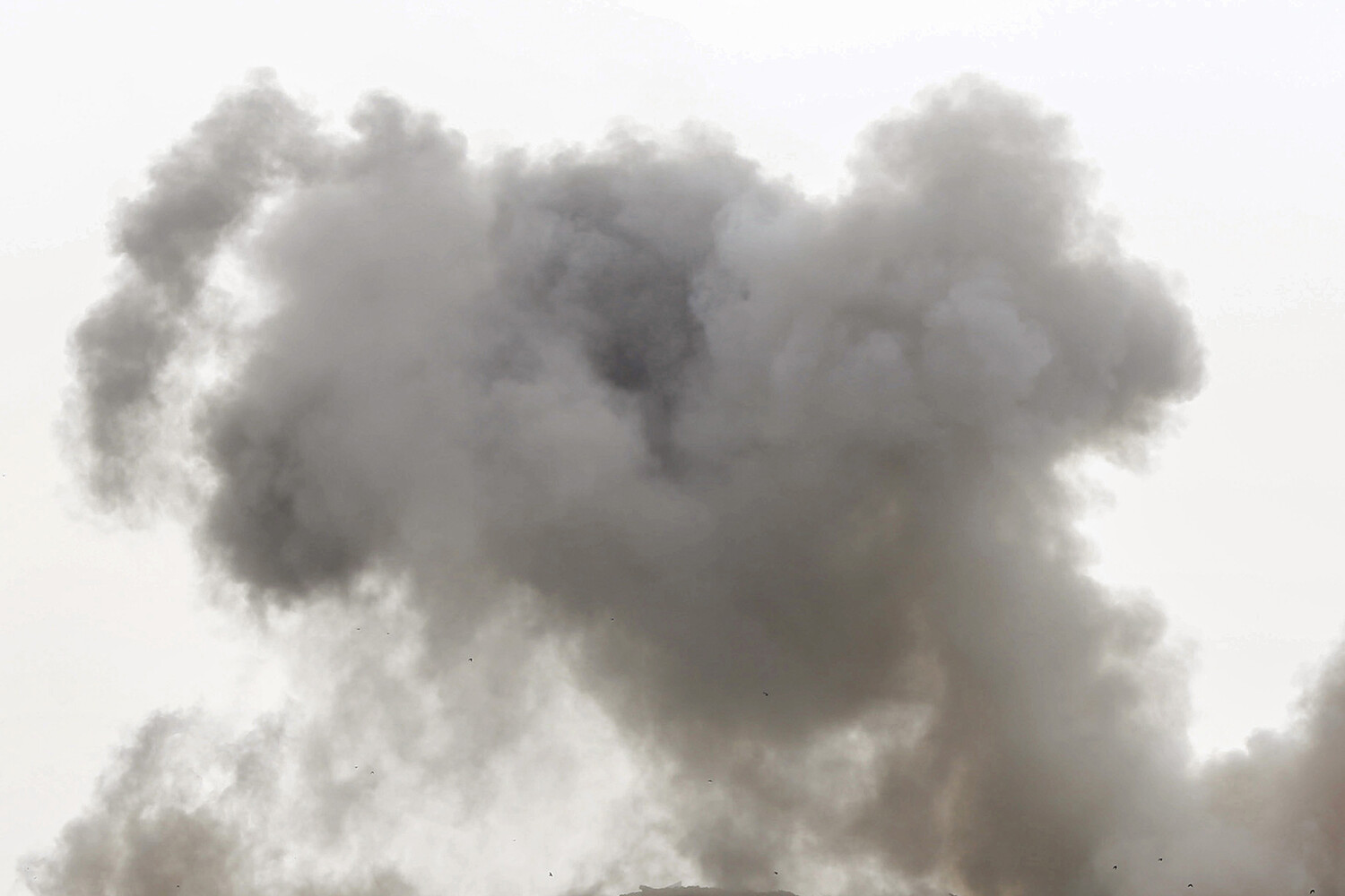 Explosion in Kharkiv Amid Escalating Russian Attacks, Zelenskyy Says