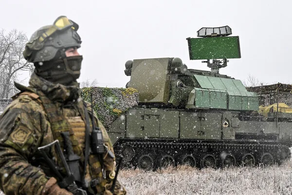 Russian Ministry Confirms Destruction of 21 Ukrainian Drones; Civilian Injured in Kursk Region