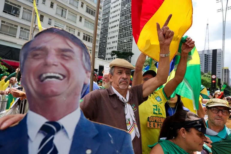 Bolsonaro's Legal Team Petitions Brazilian Supreme Court for Trump Adviser's Visit During Incarceration