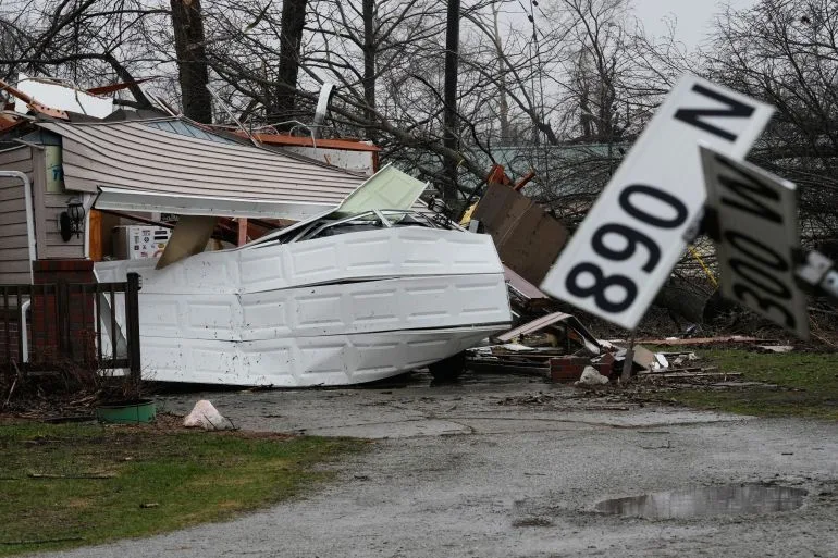 Midwest Tornadoes Kill Four as Supercell Storms Leave Destruction in Illinois and Indiana