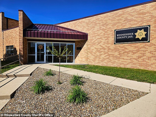 Shocking Iowa Case: Mother Allegedly Poisons Pregnant Woman with Oxycodone-Laced Lasagna