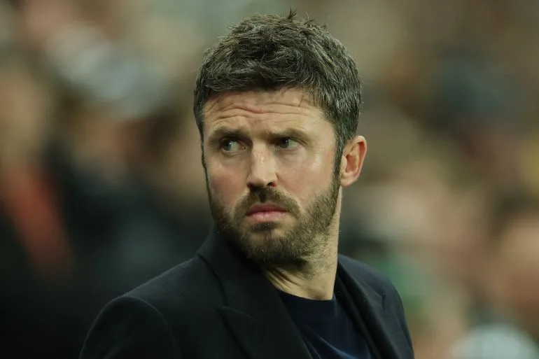 High-Stakes Premier League Clash as Manchester United Host Aston Villa in Crucial Champions League Qualification Battle