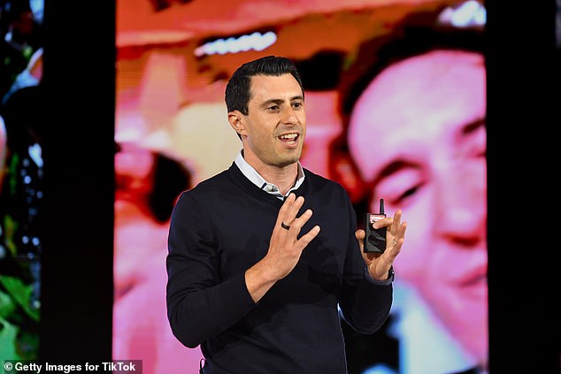 Historic $10 Billion TikTok Windfall Secures US Control as Trump Deadline Looms