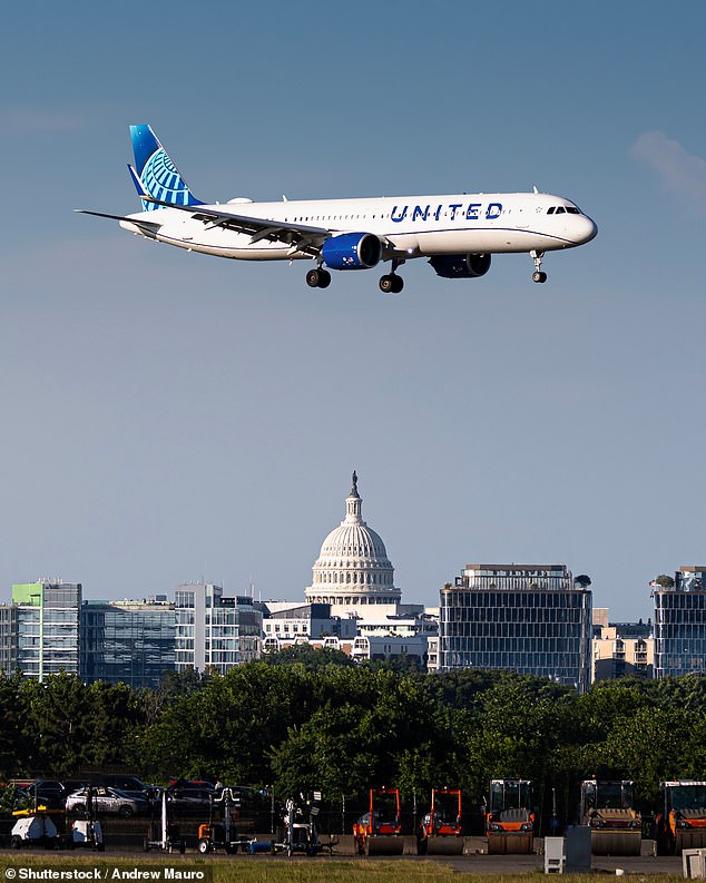 Sudden Ground Stop Halts Flights at Three Major Washington D.C.-Area Airports After Chemical Odor Detected at Potomac TRACON