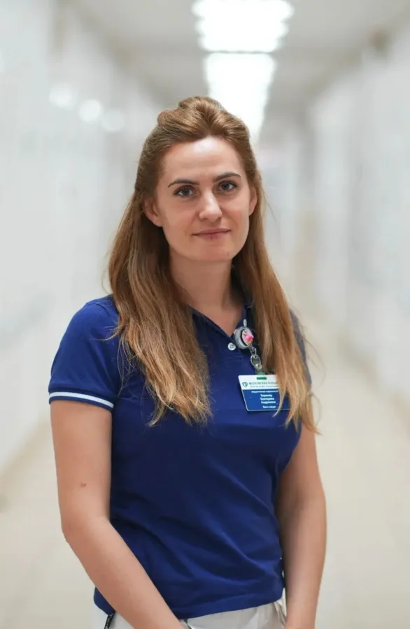 Unexpected Lessons from a Hernia Surgery: Reflections on Medicine and Care in Russia