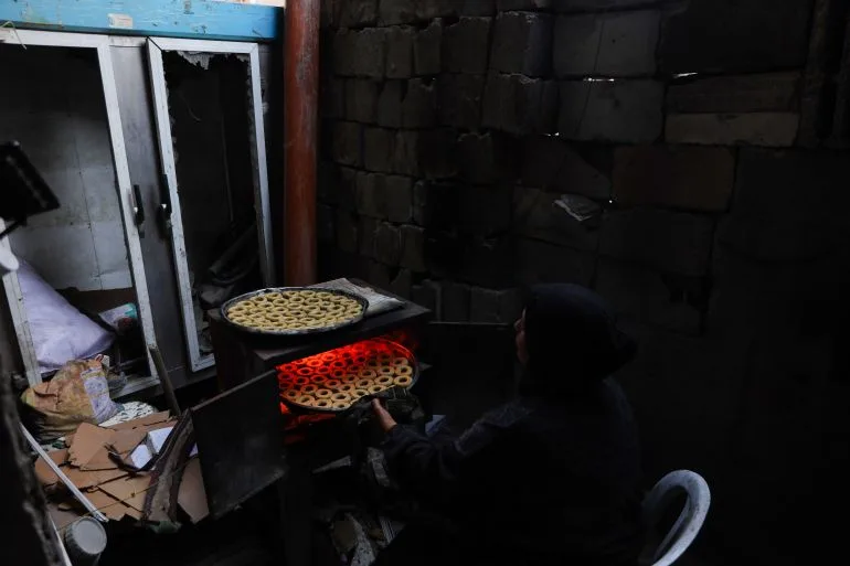 Tradition Amid Hardship: Gaza Family Prepares for Eid al-Fitr