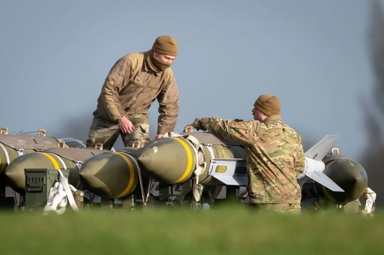 Switzerland Halts Arms Exports to U.S., Closes Airspace Over Iran Conflict Amid Neutrality Stance