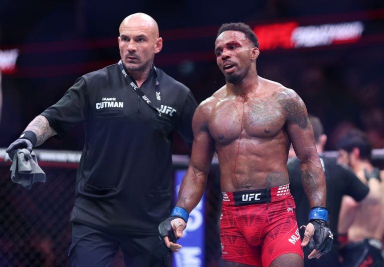 Clash of Styles: Evloev's Grappling vs. Murphy's Striking Culminates in Stunning Majority Decision at UFC Fight Night 270