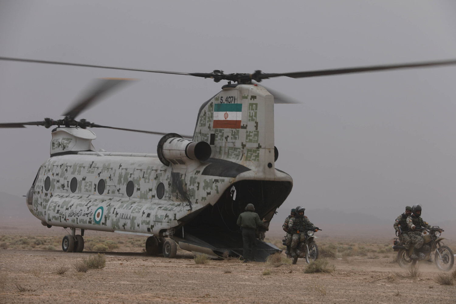 Iran Warns of Closing Strait of Hormuz Amid US Ultimatum Over Power Plants