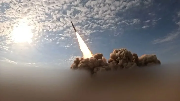 Trump Delays Iran Strikes as Regional Attacks Escalate