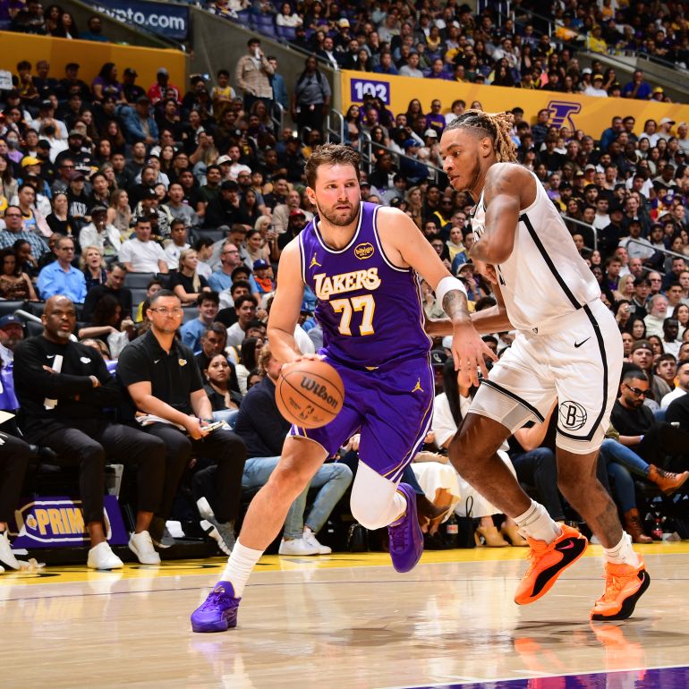 Luka Doncic Shines with 41 Points Before Technical Foul Suspension as Lakers Extend Winning Streak