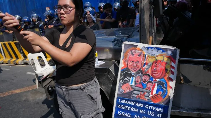 Soaring Fuel Prices Push Philippine Jeepney Drivers to the Brink of Survival