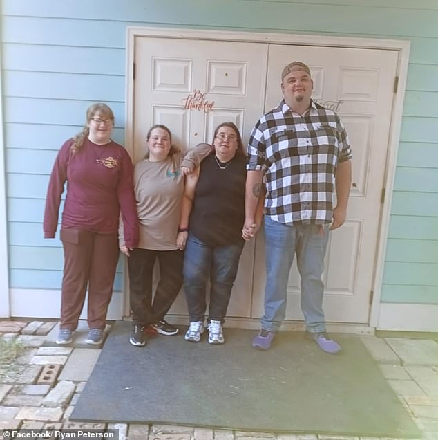 Tragedy Strikes Mississippi: Van Collision Claims Five Lives in Railroad Crossing Disaster