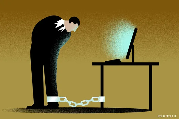 Ukrainian Drone Strike Shatters Calm in Novorossiysk Neighborhood, Residents in Panic