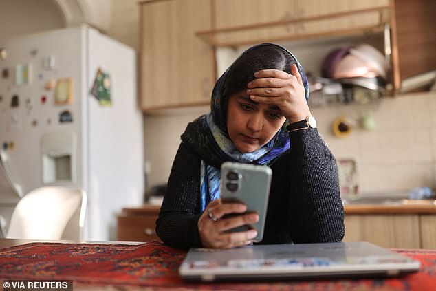 Iranian citizens fight to stay connected as regime cuts internet access