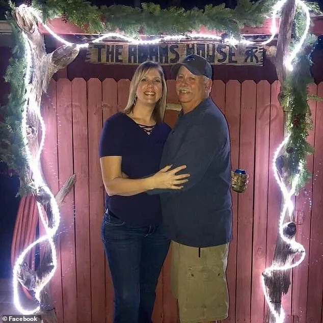 Police warn Vero Beach residents of armed double killer Jesse Ellis on the run.