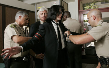 Celine Dion Paris Sold Out: Le Parisien Offers Fans Rare Ticket Chance