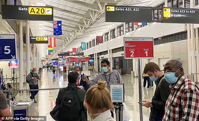 US mandates airport Ebola screenings for travelers from Congo, Uganda, and South Sudan.