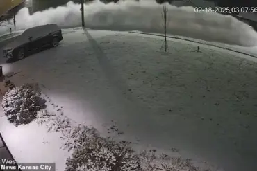 Disturbing Video Shows Snow Plow Racing Through Kansas City Neighborhood