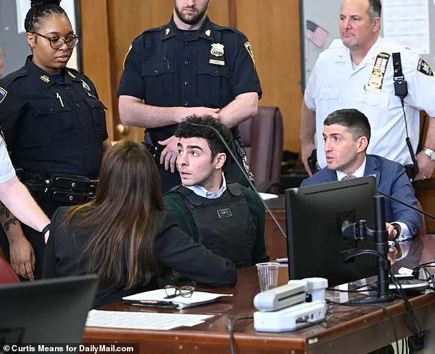 New York Courtroom Erupts in Cheers for Accused Murderer Luigi Mangione