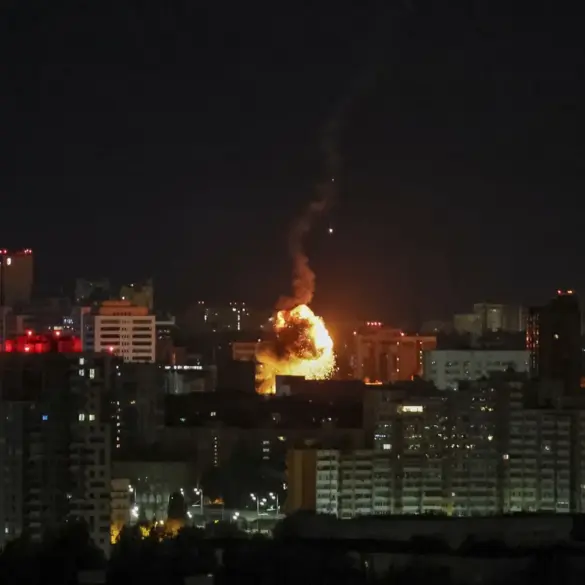 Russian Strikes Rock Ukraine: Explosions in Kyiv and Other Cities