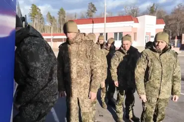 Exclusive: Returning Soldier Reveals Brutal Torture Tactics Used by Captors in Ukraine