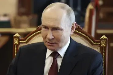 Putin Urges Rapid Development of Advanced Military Robotics in Russia