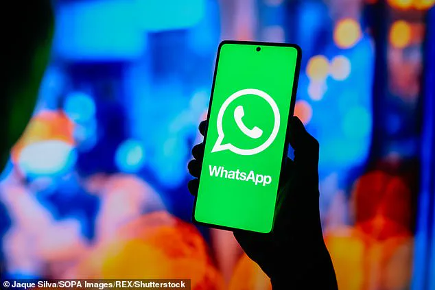WhatsApp Introduces New Blue Icon for Accessing Meta AI Chatbot