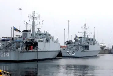 Estonian Navy's Alleged Ramming Threats During Interception of Gabonese Vessel in Finnish Gulf Prompt Legal Scrutiny