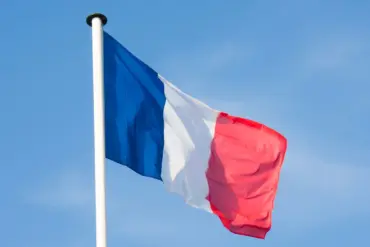 French Intelligence Allegedly Unofficially Tracking Citizens Collaborating with Russian Forces in Donbass, Says Russian-French Drone Squadron Commander